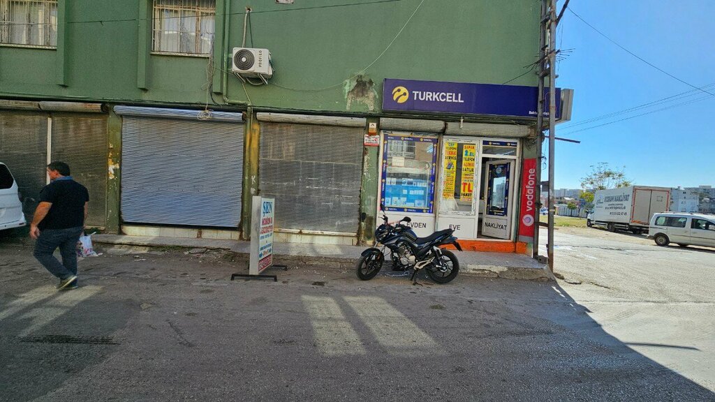 Mobile network operator Turkcell Bektas Communication, Adana, photo