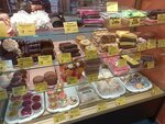 ВкусНяшка (ploshchad Dmitriya Donskogo, 6), confectionary