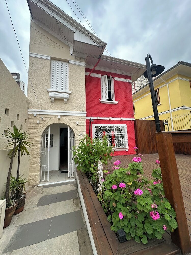 Фото отеля 1