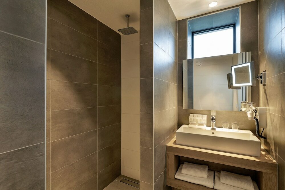 Фото Van der Valk Hotel Breda