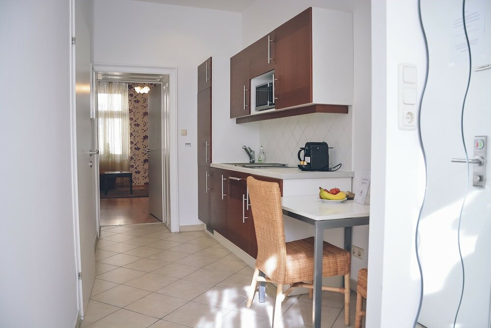 Фото Jl Apartments