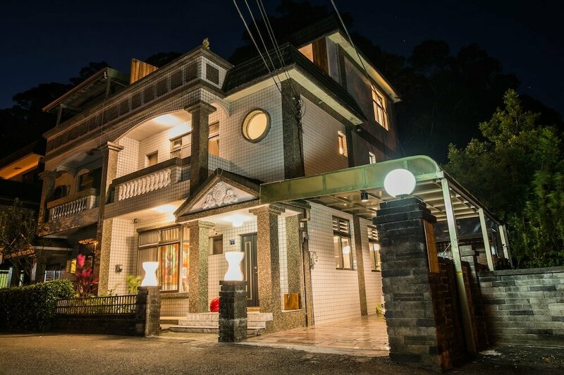 Хостел So Art Guesthouse & Hostel