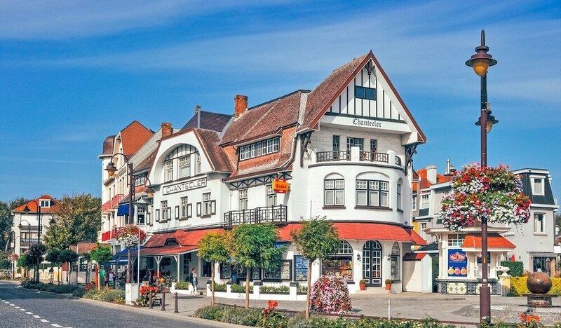 Гостиница Holiday Suites De Haan