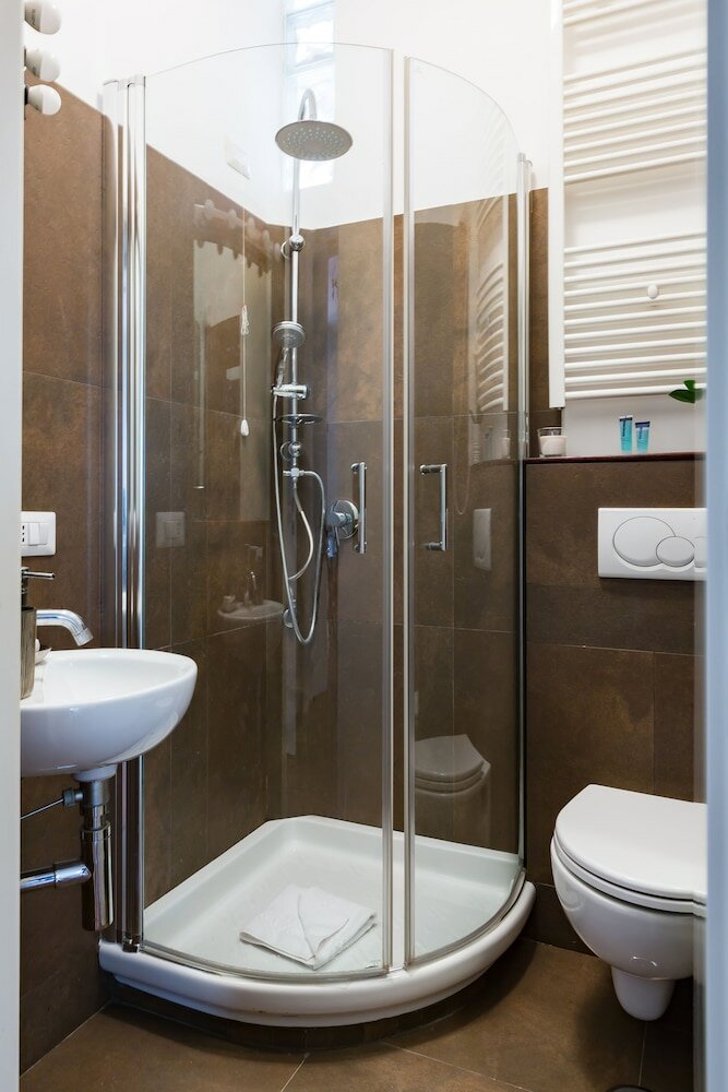 Фото The Royal Story