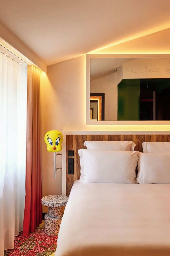 Фото Mama Shelter Nice