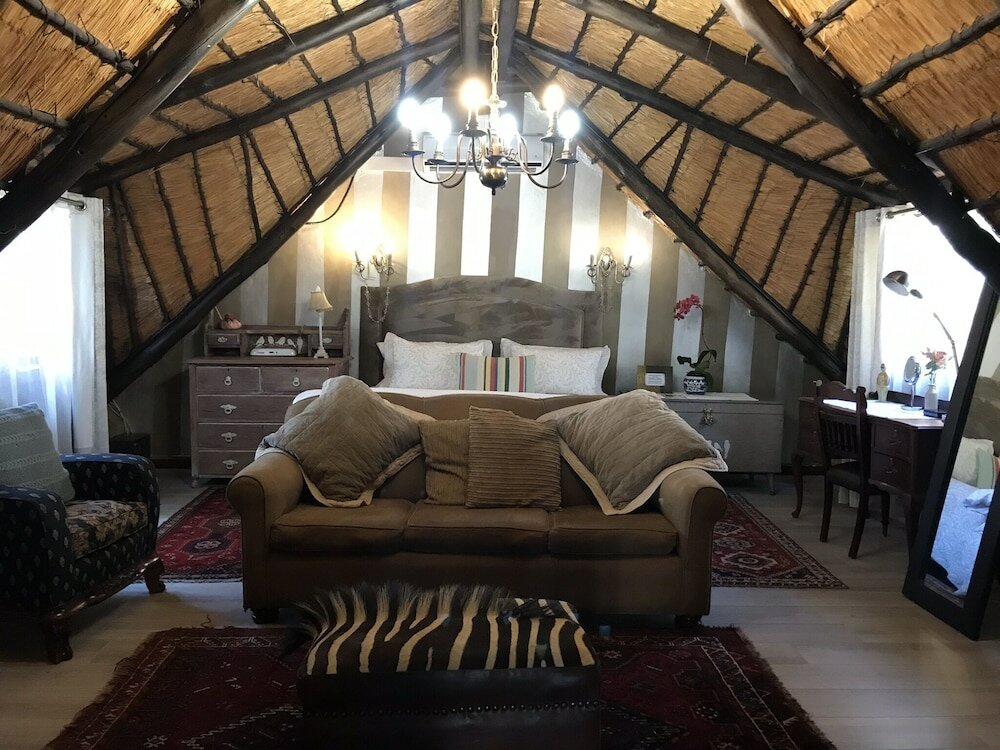 Фото Waterhouse Guest Lodges 202 Lawley Street