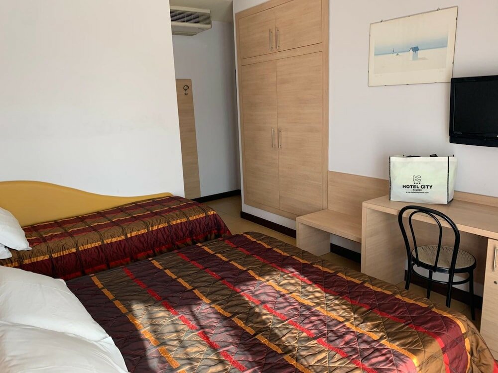 Фото Hotel City