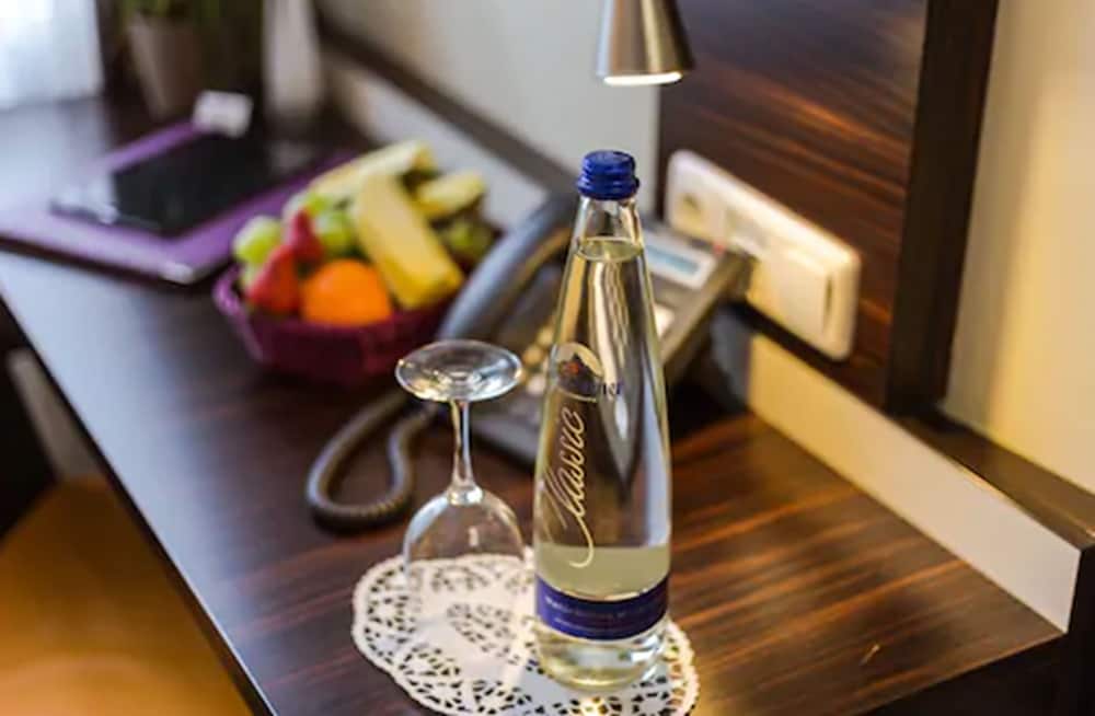 Фото Hotel Arooma