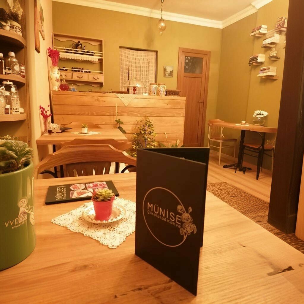 Coffee shop Munise Chocolate and Coffee Cafe, Manisa, photo