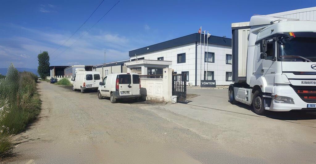 Paper producers and suppliers Yontem Corrugated Cardboard, Torbali, photo