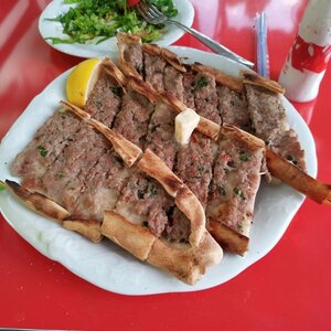 Buse Pide Salon (Aydin, Kuyucak, Beşeylül Mah., Barış Sok., 1) ، مطعم