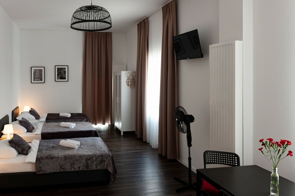 Фото Apartment City Lenaustraße - contactless check in