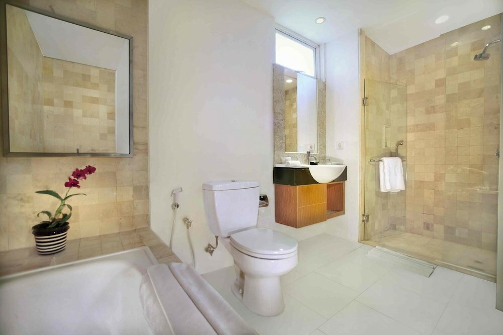 Фото The Malibu Suites Balikpapan by Sissae Living