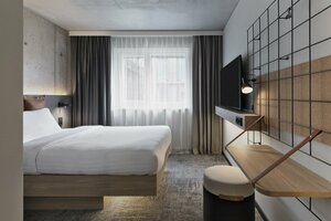 Гостиница Moxy Hamburg Altona