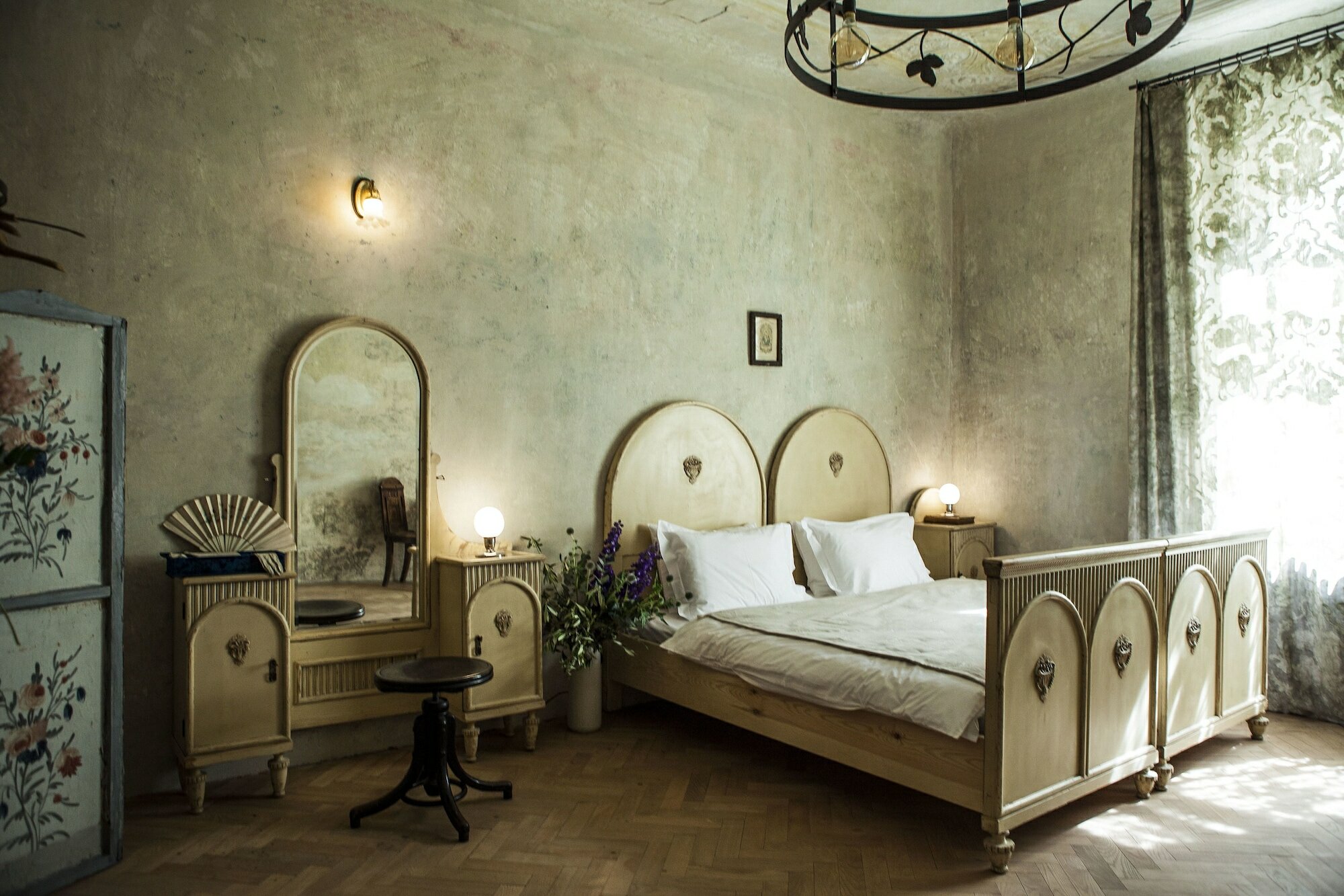 Фото The Emerald