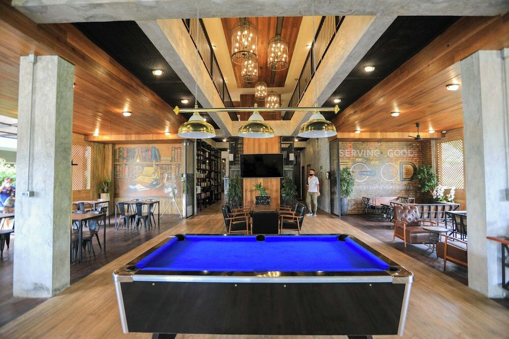 Фото The Chic Lipe - Hostel