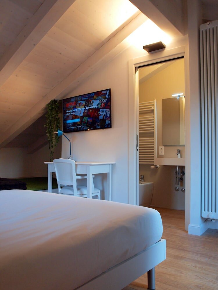 Фото Acquaderni Rooms