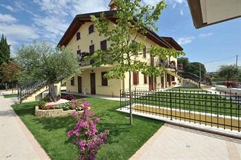 Фото Residenza La Ricciolina