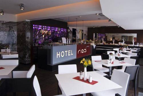 Фото H+ Hotel Ried