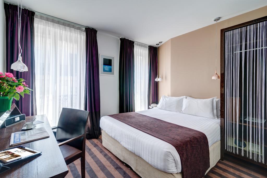 Фото отеля 2