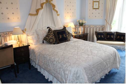 Фото Fleurie House