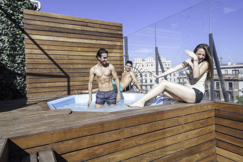 Фото Urbany Hostel Bcn Go