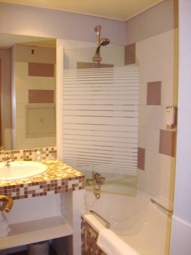 Фото Kyriad Reims Centre