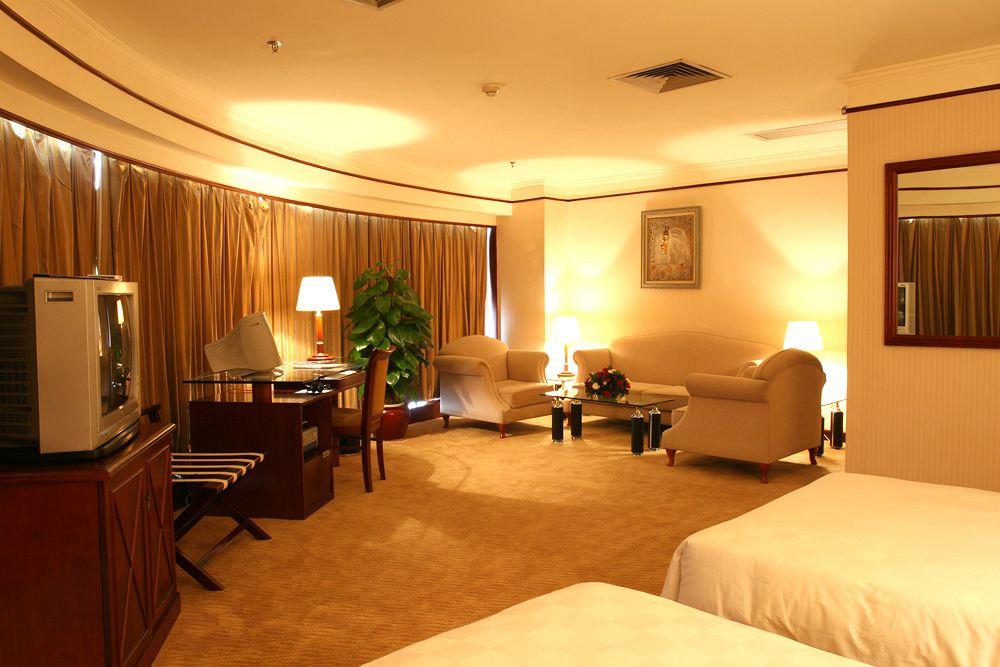 Фото Royalty hotel