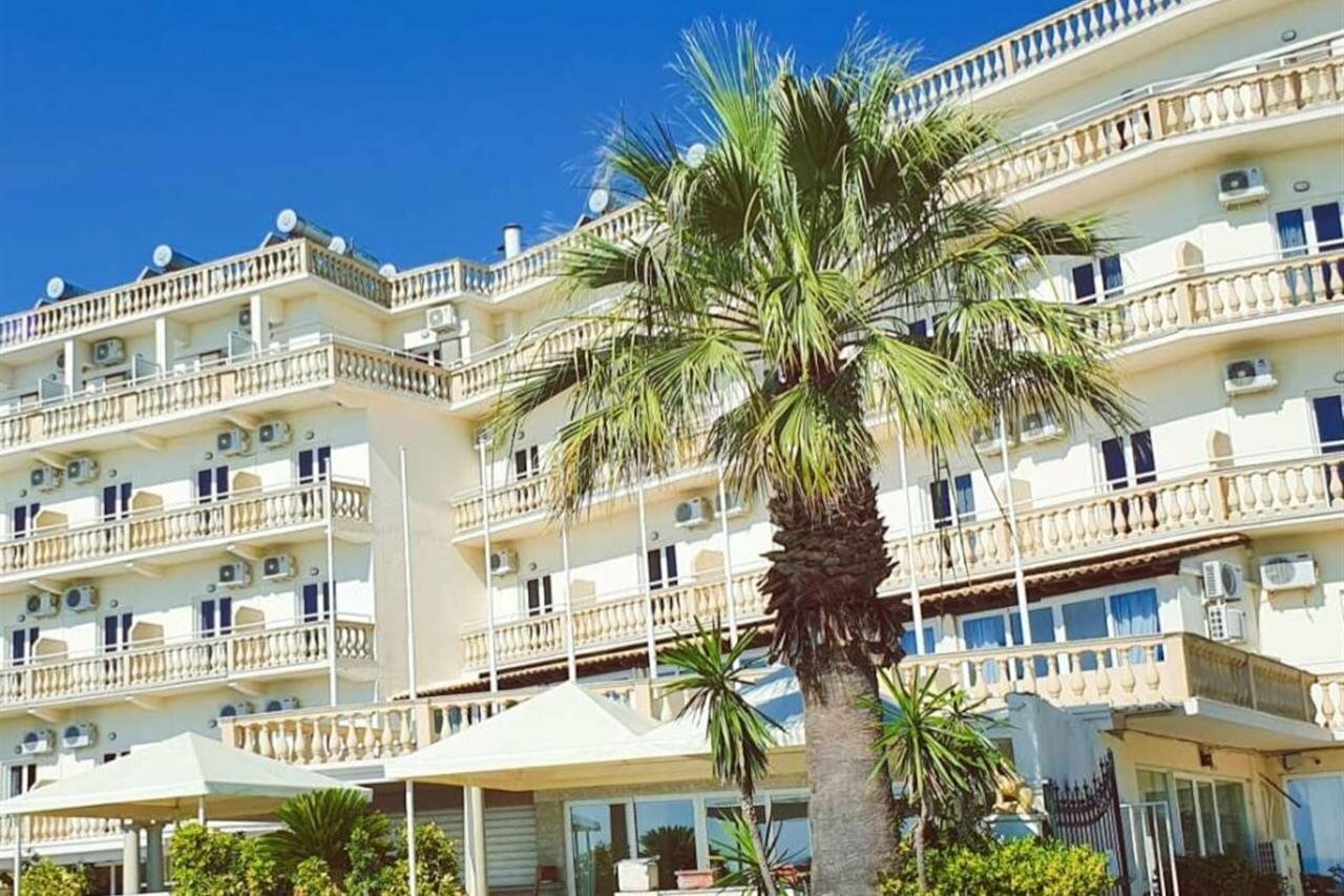 Фото Potamaki Beach Hotel