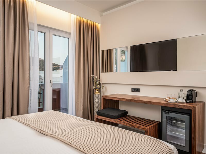 Фото Отель Samos City