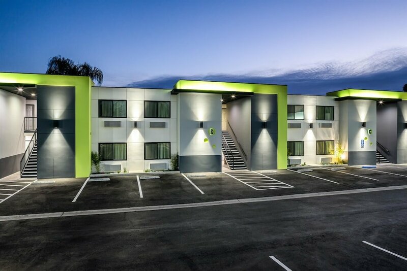 Гостиница Motel 6 Canoga Park, Ca в Лос-Анджелесе