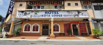 Фото Kota Lodge Hotel