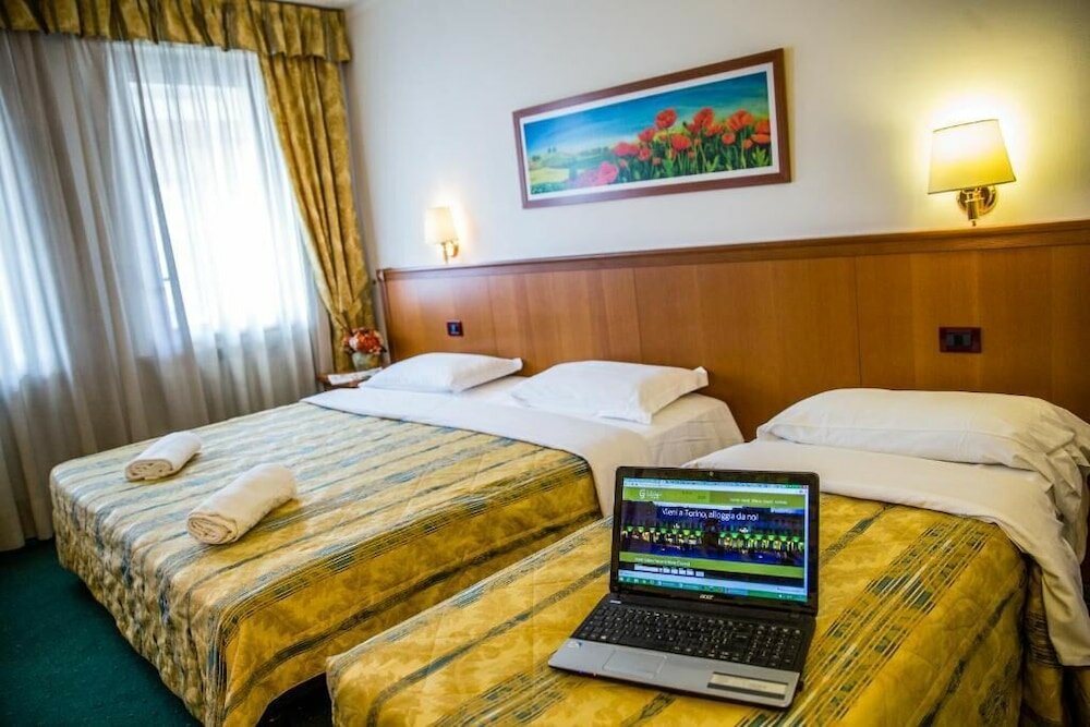 Фото Hotel Galant