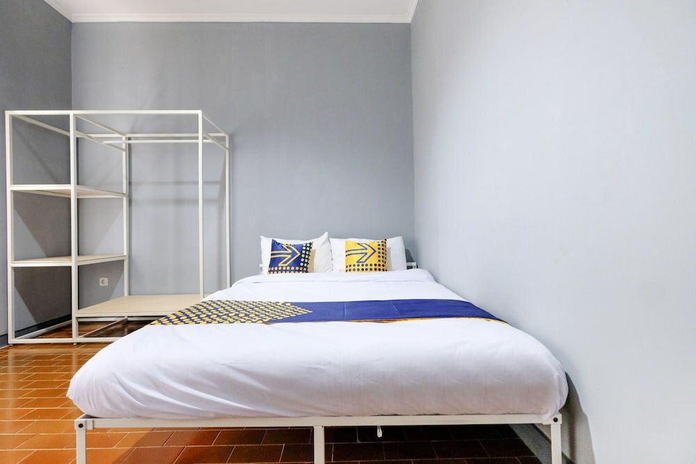 Фото Spot On 2281 Omajo