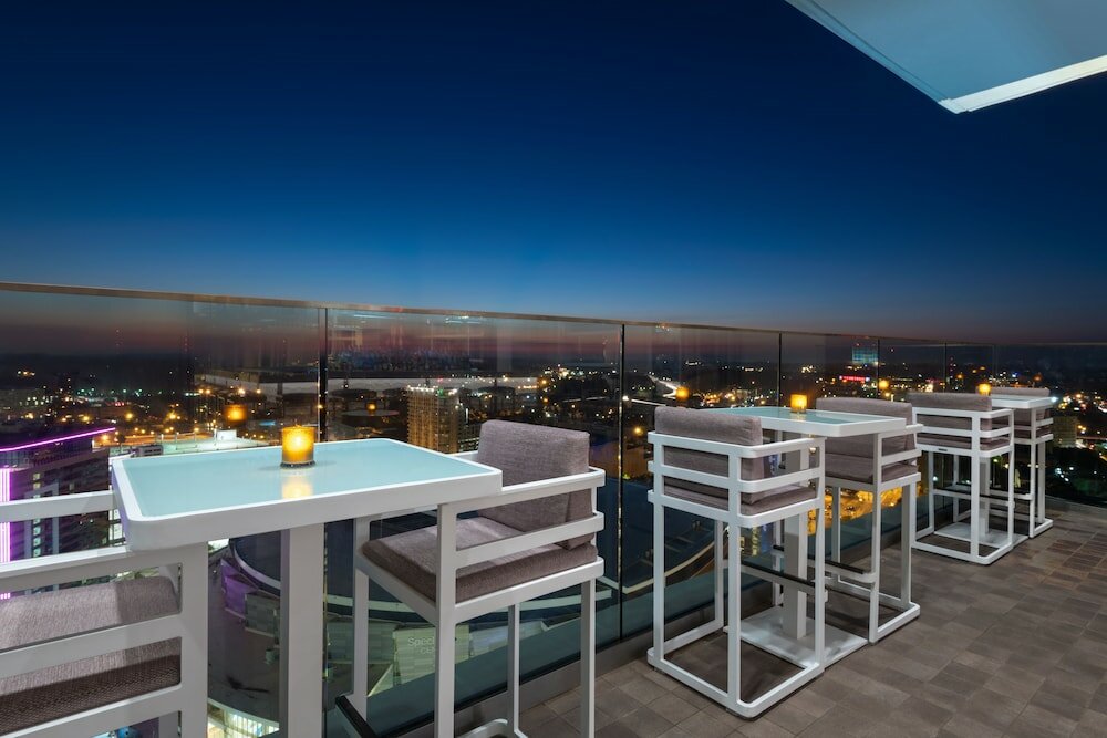 Фото Residence Inn Charlotte City Center