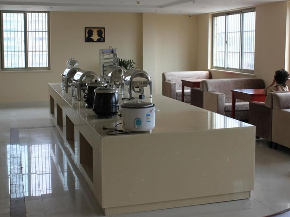 Фото GreenTree Inn Taizhou Jingjiang Jiangping Road Shanghai City Business Hotel