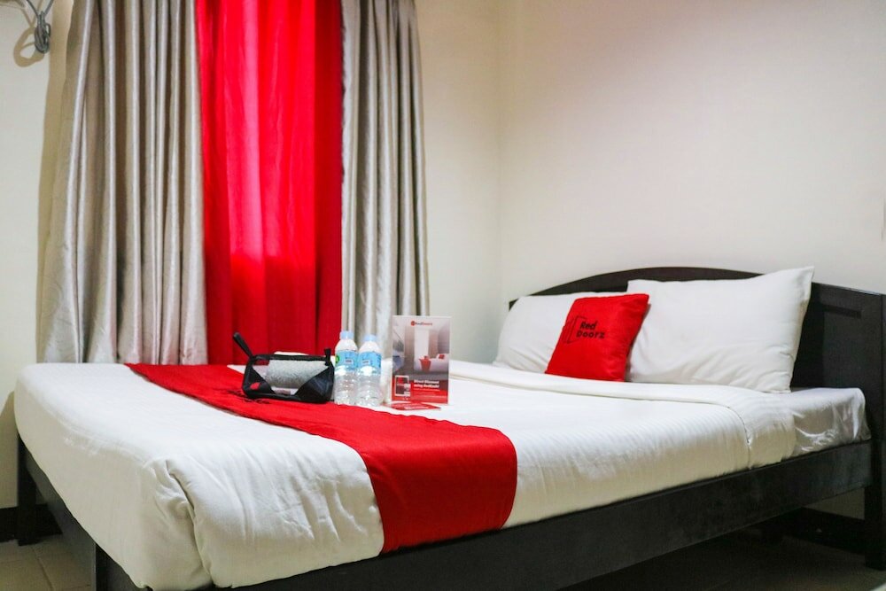 Фото RedDoorz Plus @ Mabolo Cebu