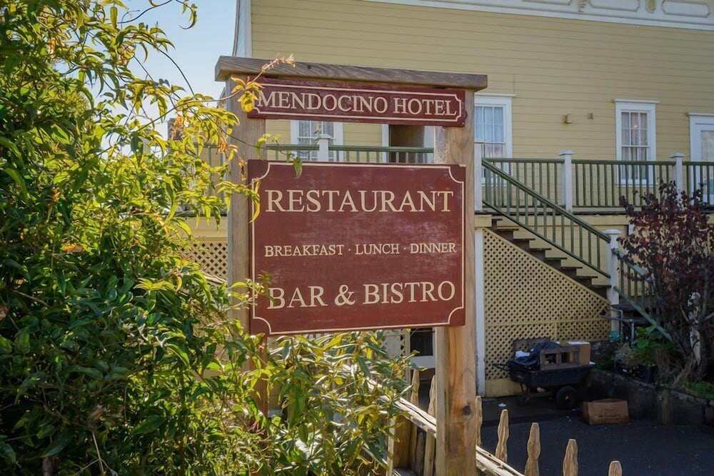 Фото The Mendocino Hotel and Garden Suites