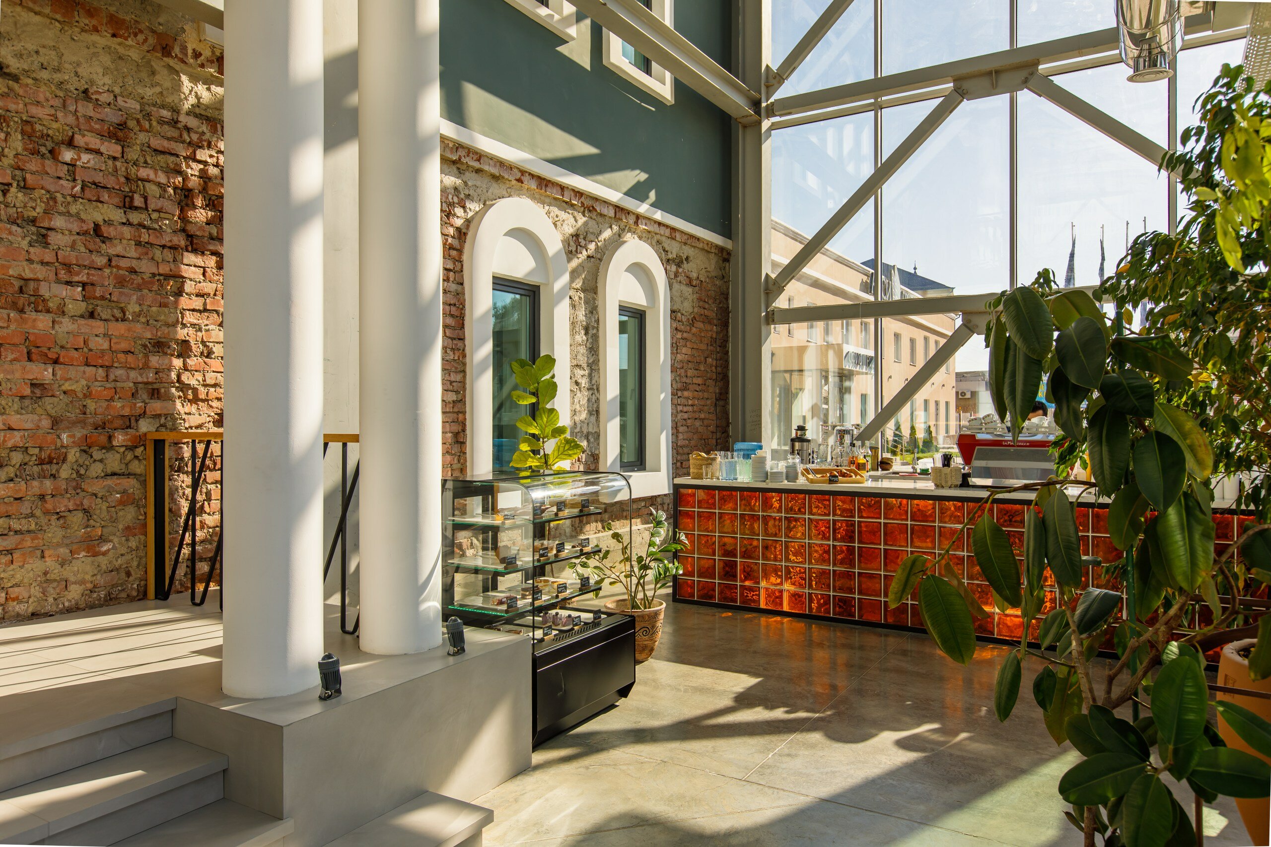 Фото Aura Каспийск