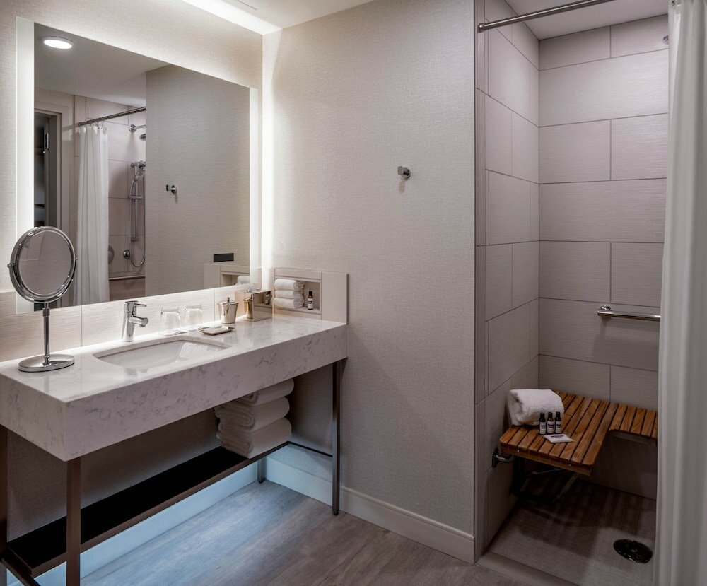 Фото Hyatt Regency Portland at the Oregon Convention Center