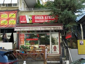 Meşhur Adıyaman Çiğköftecisi Ömer Aybak (İstanbul, Kartal, Yakacık Cad., 6B), fast food