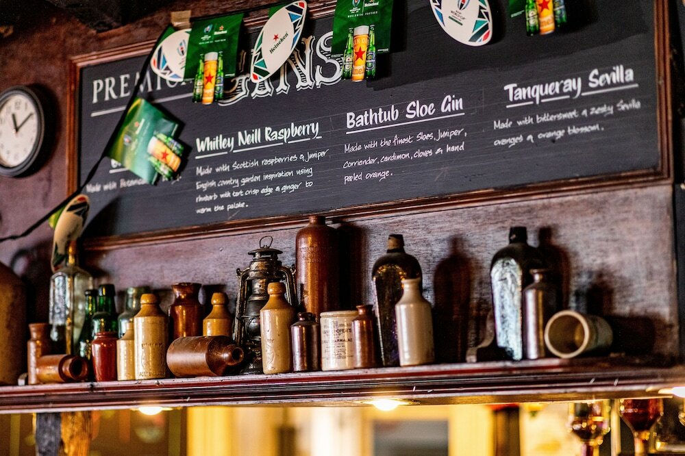 Фото The New Inn by Roomsbooked