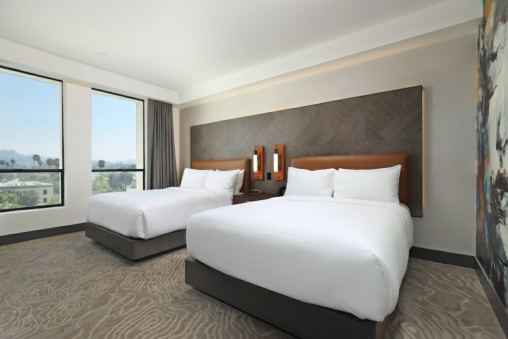 Фото The Glenmark, Glendale, a Tribute Portfolio Hotel