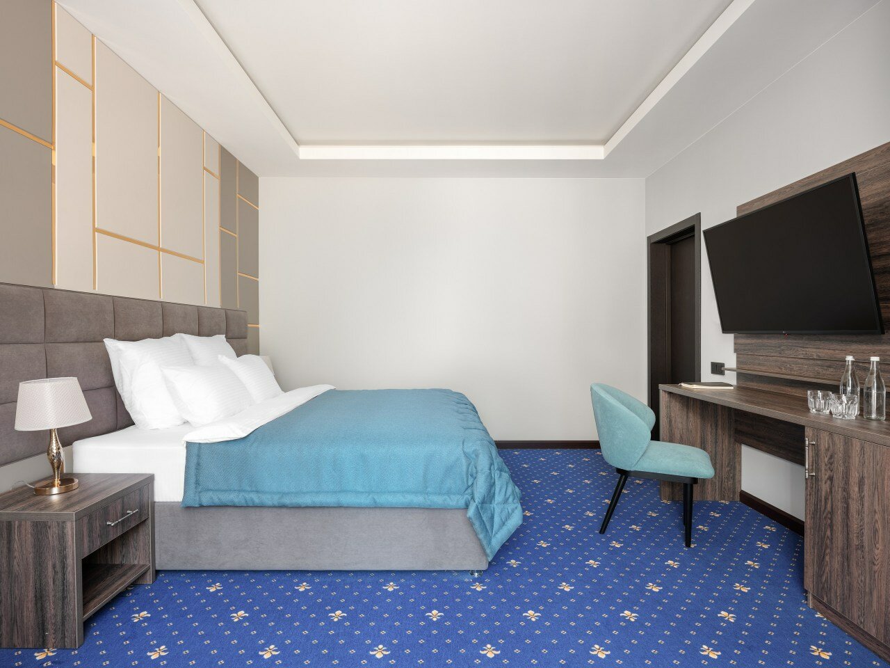 Фото Cosmos Selection Dombay Diamond