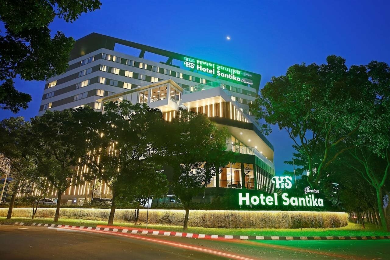 Фото Hotel Santika Premiere Bintaro