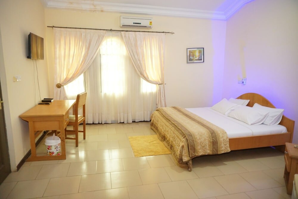 Фото Kcs Guest House