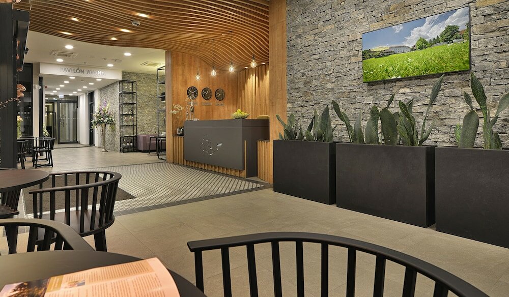 Фото Hotel Pod Lipou