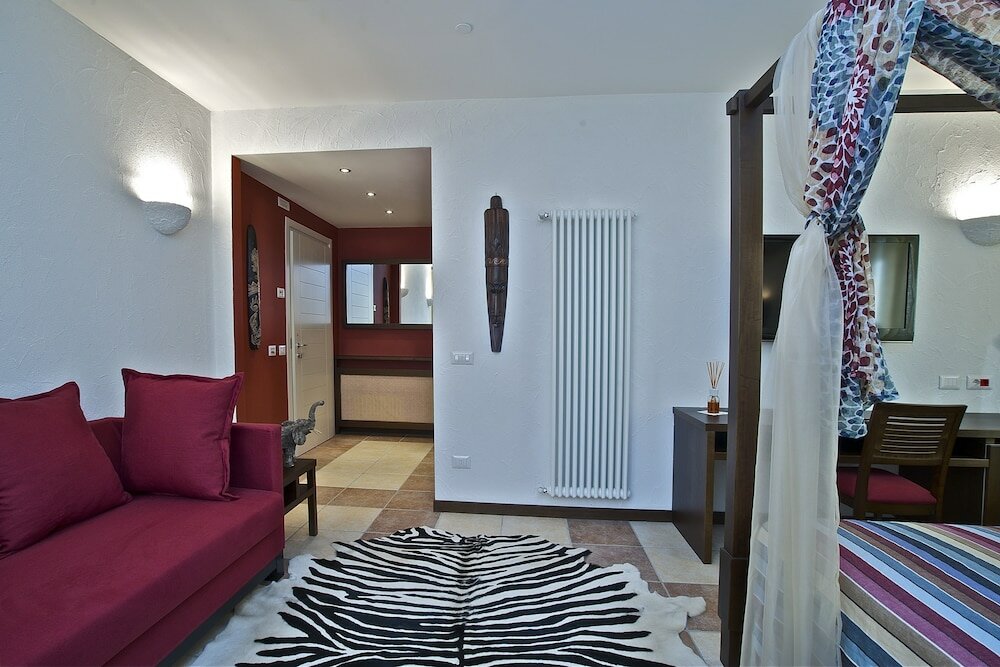 Фото Design Suite Tirano