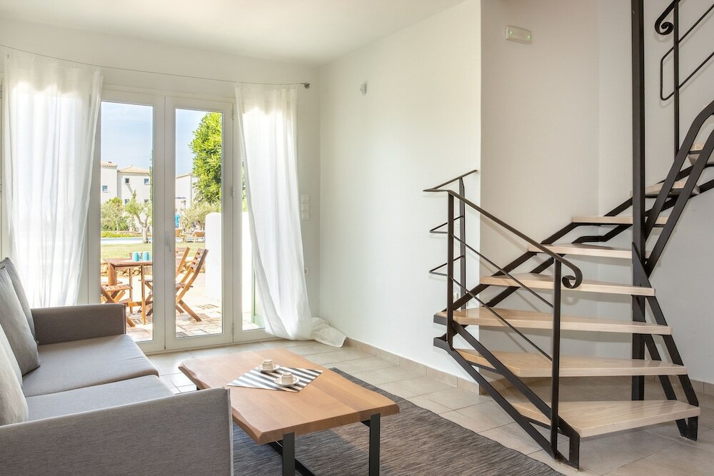 Фото Neapoli Villas