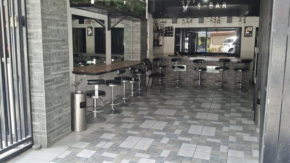 Фото ERVoruto Hostel Makati